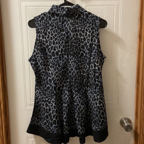 Signature Collection Button Up Flowy Tank Blouse Leopard Print Size Medium - Picture 4 of 4